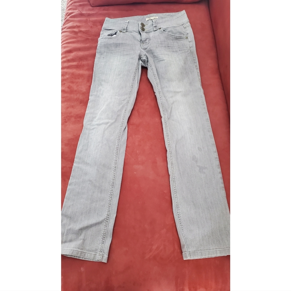 Gray size 2 Cabi jeans